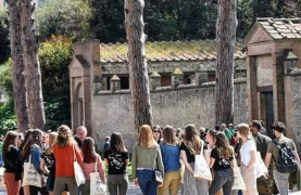 Pompeii: Explore the Ruins from Naples