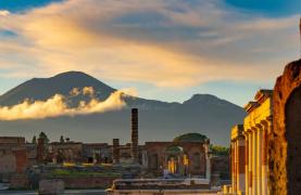 All-Inclusive Tour: Explore Vesuvius and Pompeii from Naples
